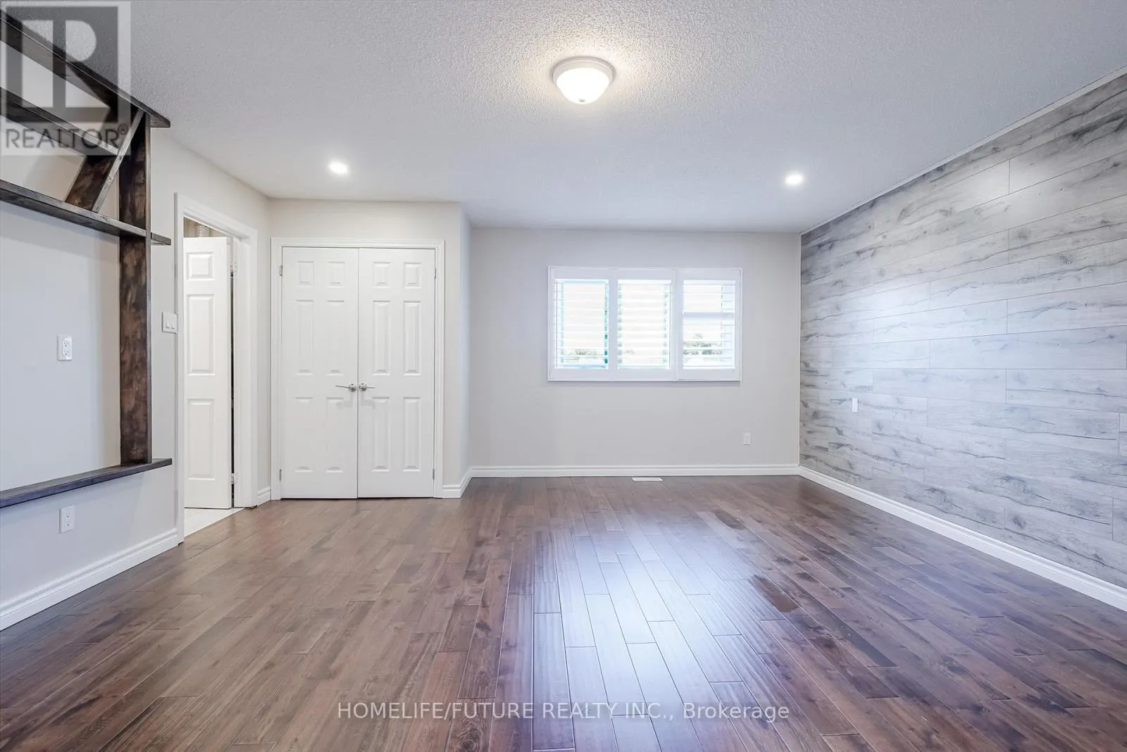 MAIN & 2ND FLR - 91 JOYCEDALE STREET