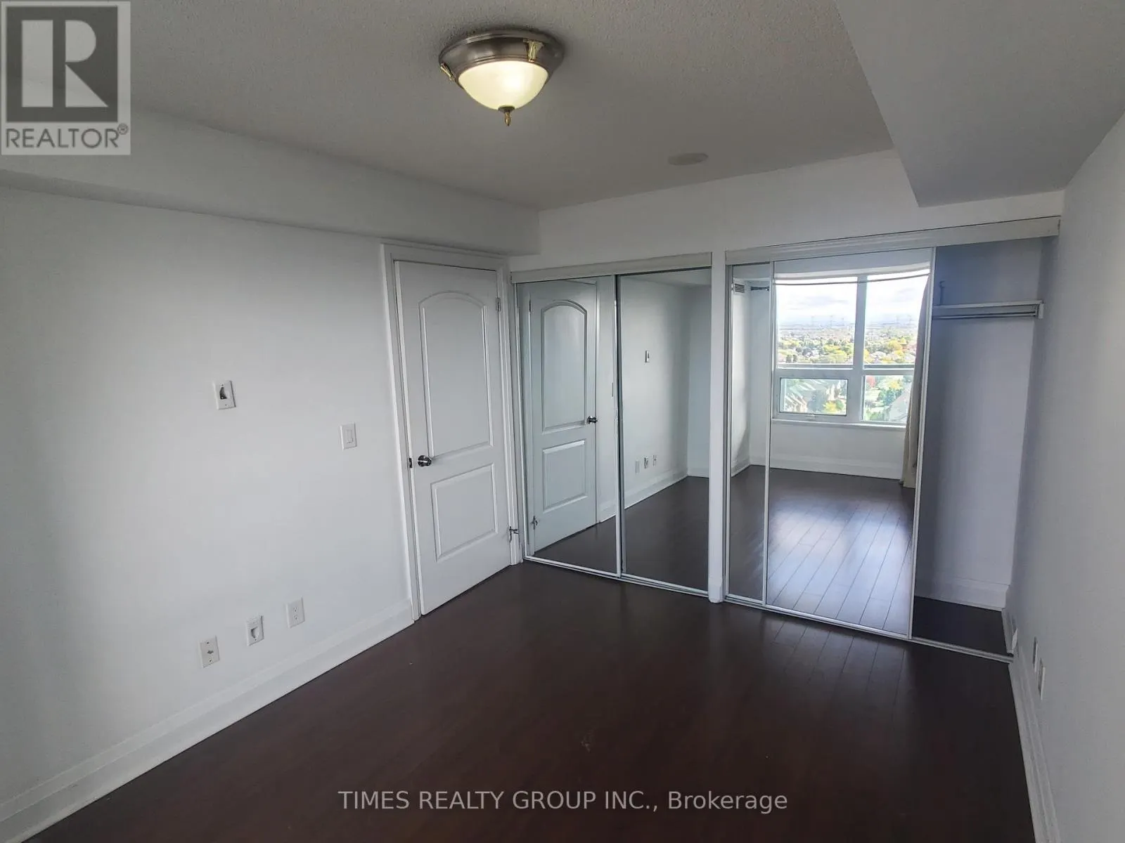 1410 - 30 NORTH PARK ROAD