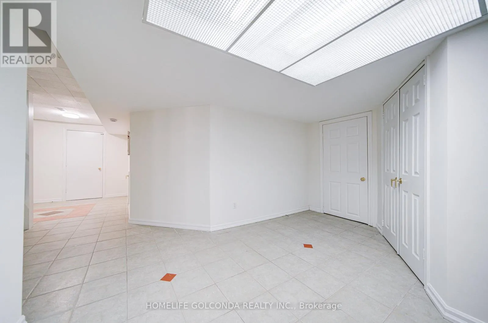 1362 CLARENCE STREET