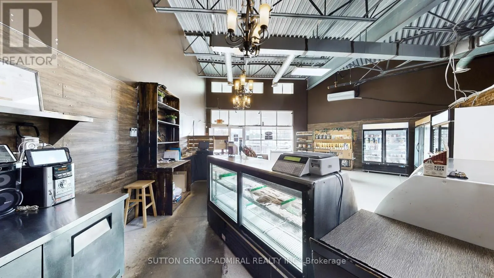 A-4 - 9001 DUFFERIN STREET