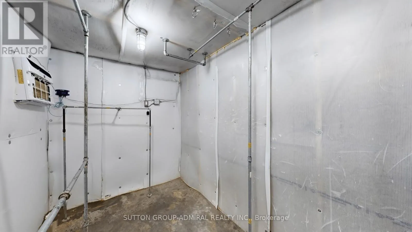 A-4 - 9001 DUFFERIN STREET