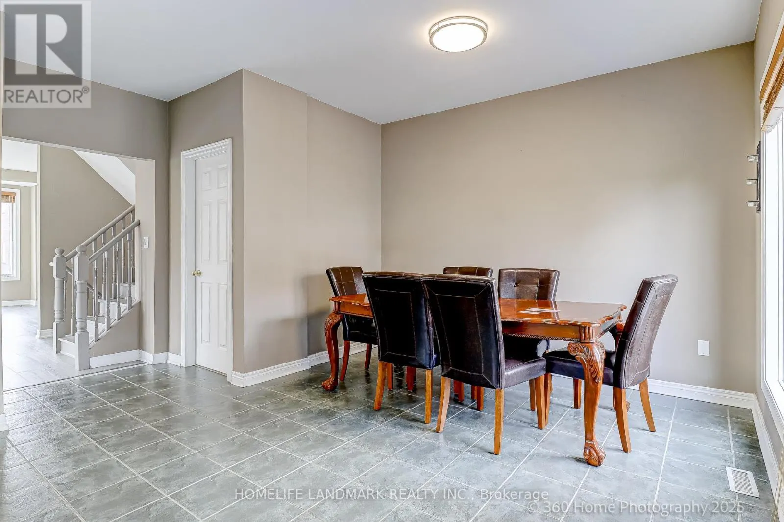 189 LEITCHCROFT CRESCENT