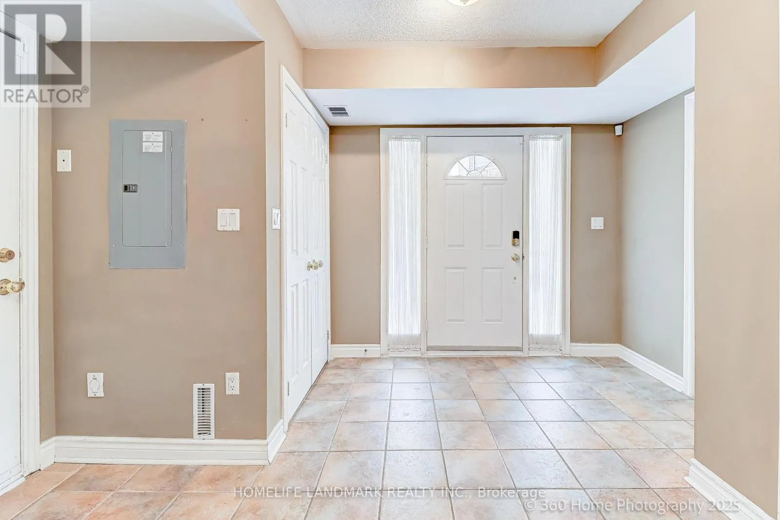 189 LEITCHCROFT CRESCENT