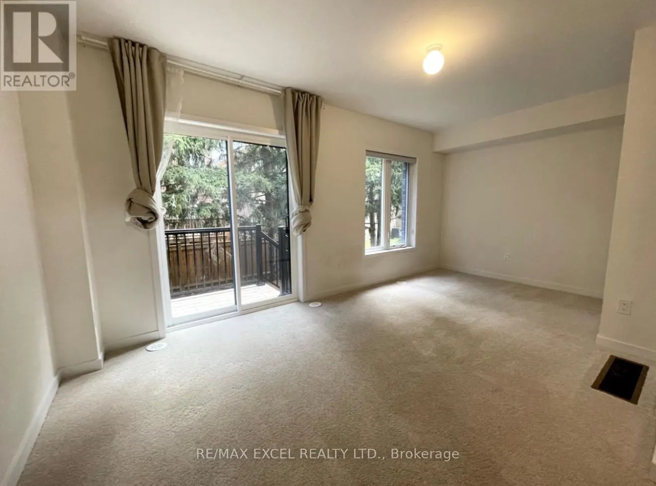 49 ARMILLO PLACE