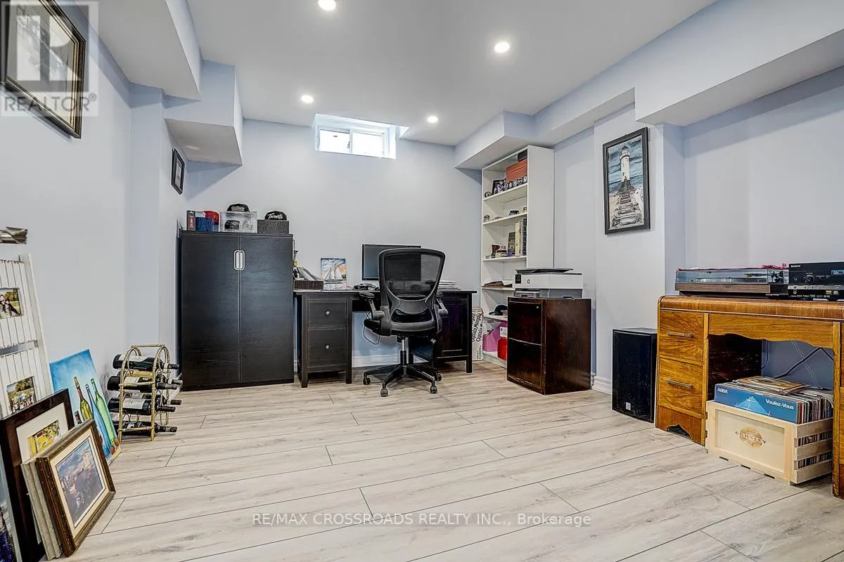 619 FERNBANK ROAD