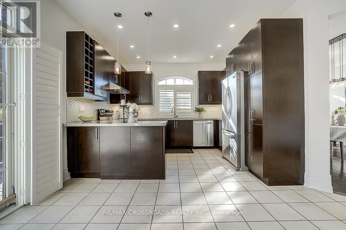 619 FERNBANK ROAD