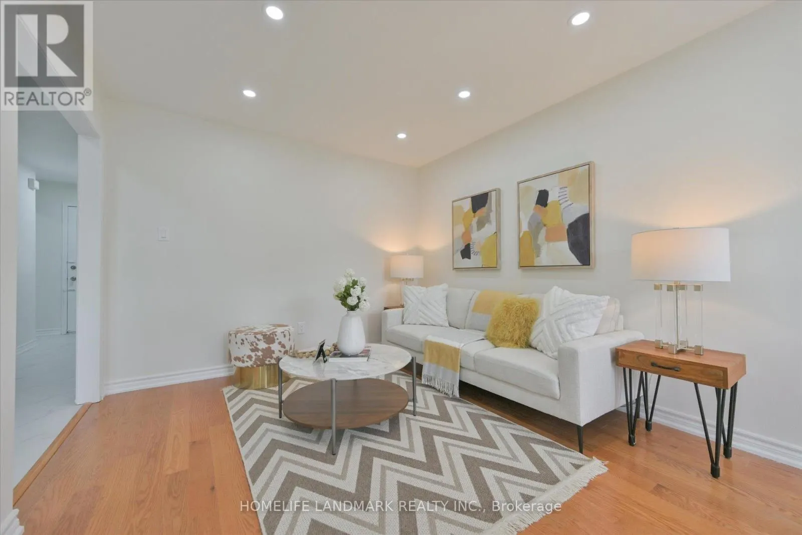 208 WOODHALL ROAD