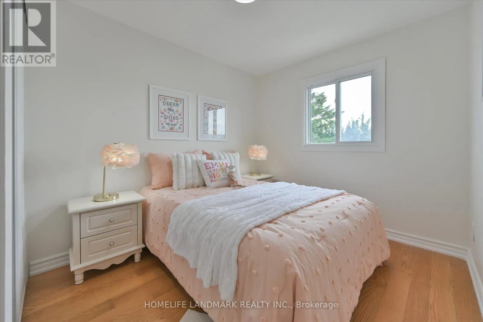 208 WOODHALL ROAD