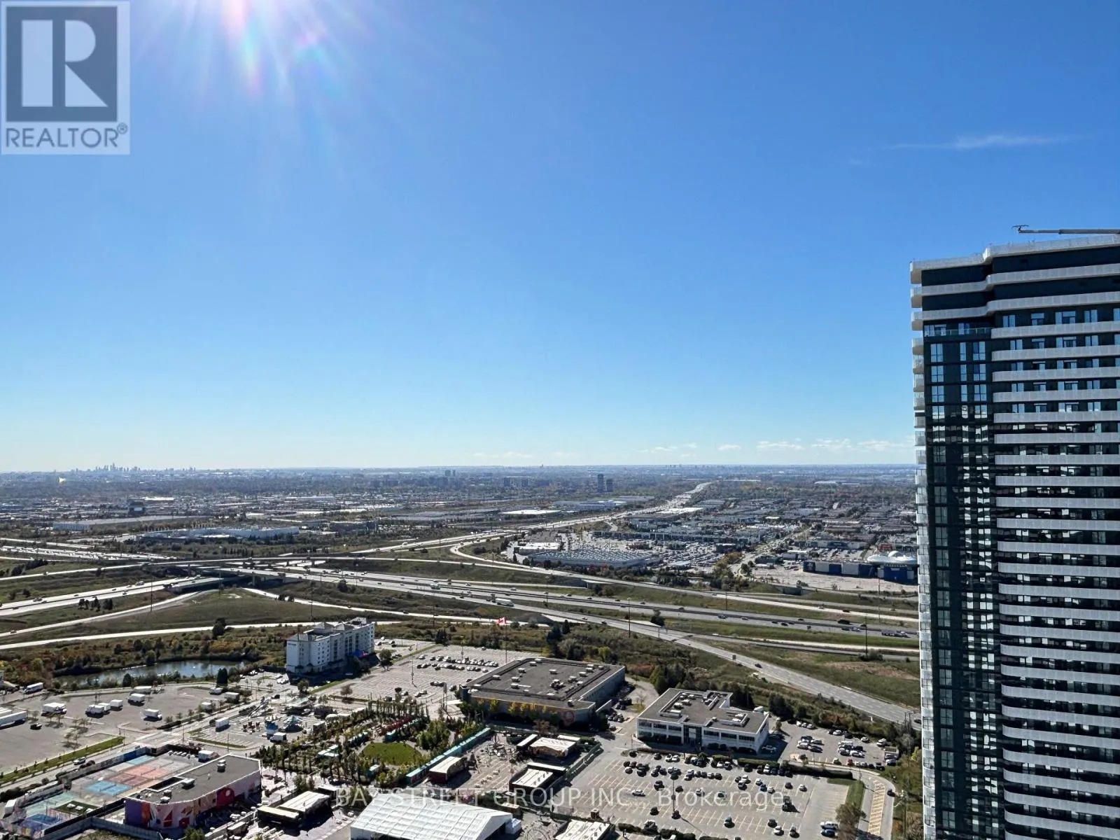4612 - 28 INTERCHANGE WAY