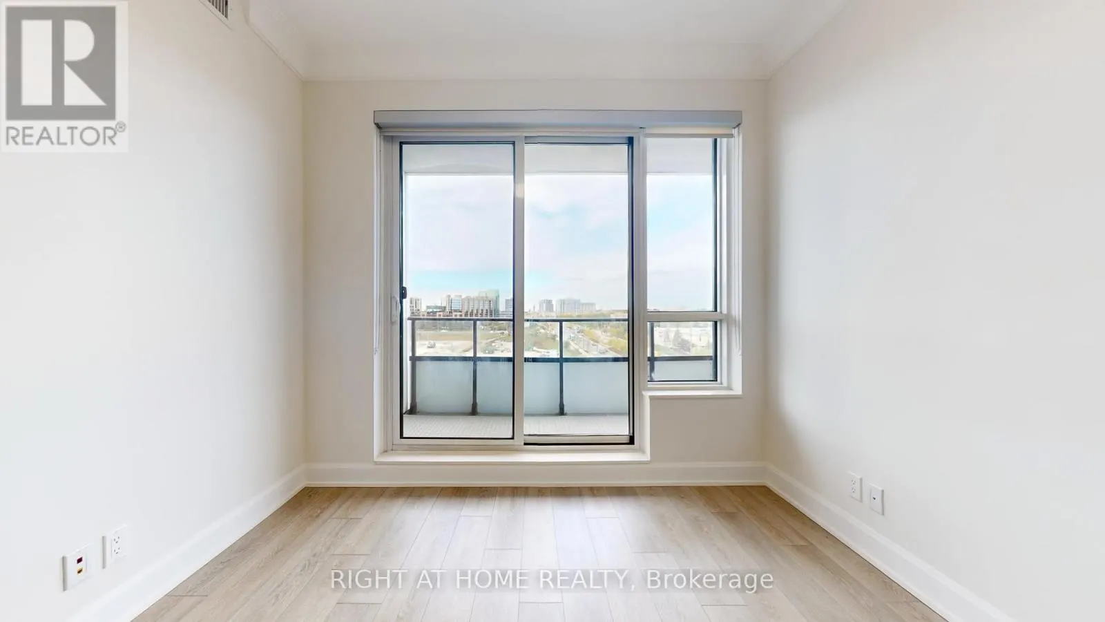 807 - 38 WATER WALK DRIVE
