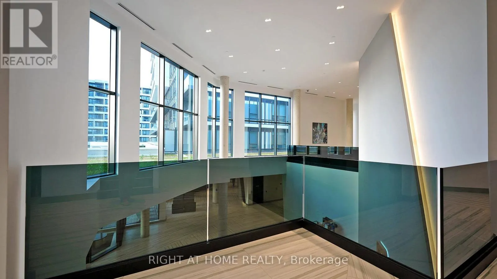 807 - 38 WATER WALK DRIVE