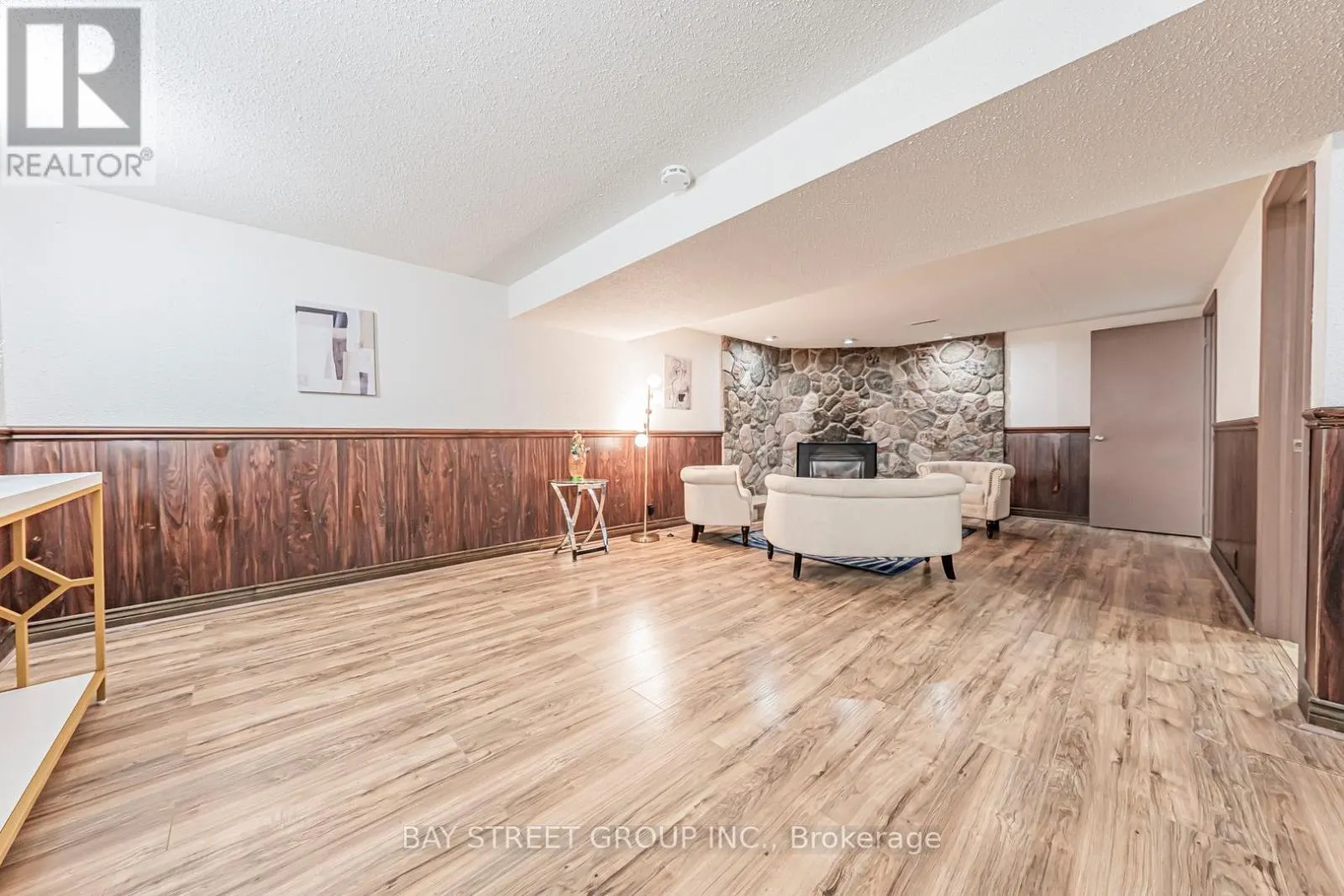 4 SIR BRANDILES PLACE