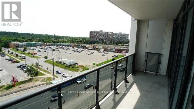 901 - 9608 YONGE STREET