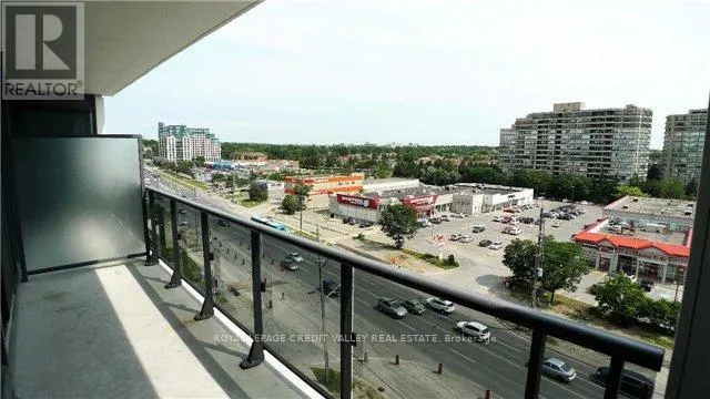 901 - 9608 YONGE STREET