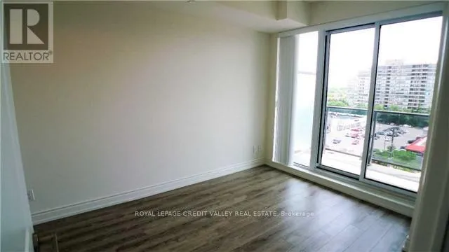 901 - 9608 YONGE STREET