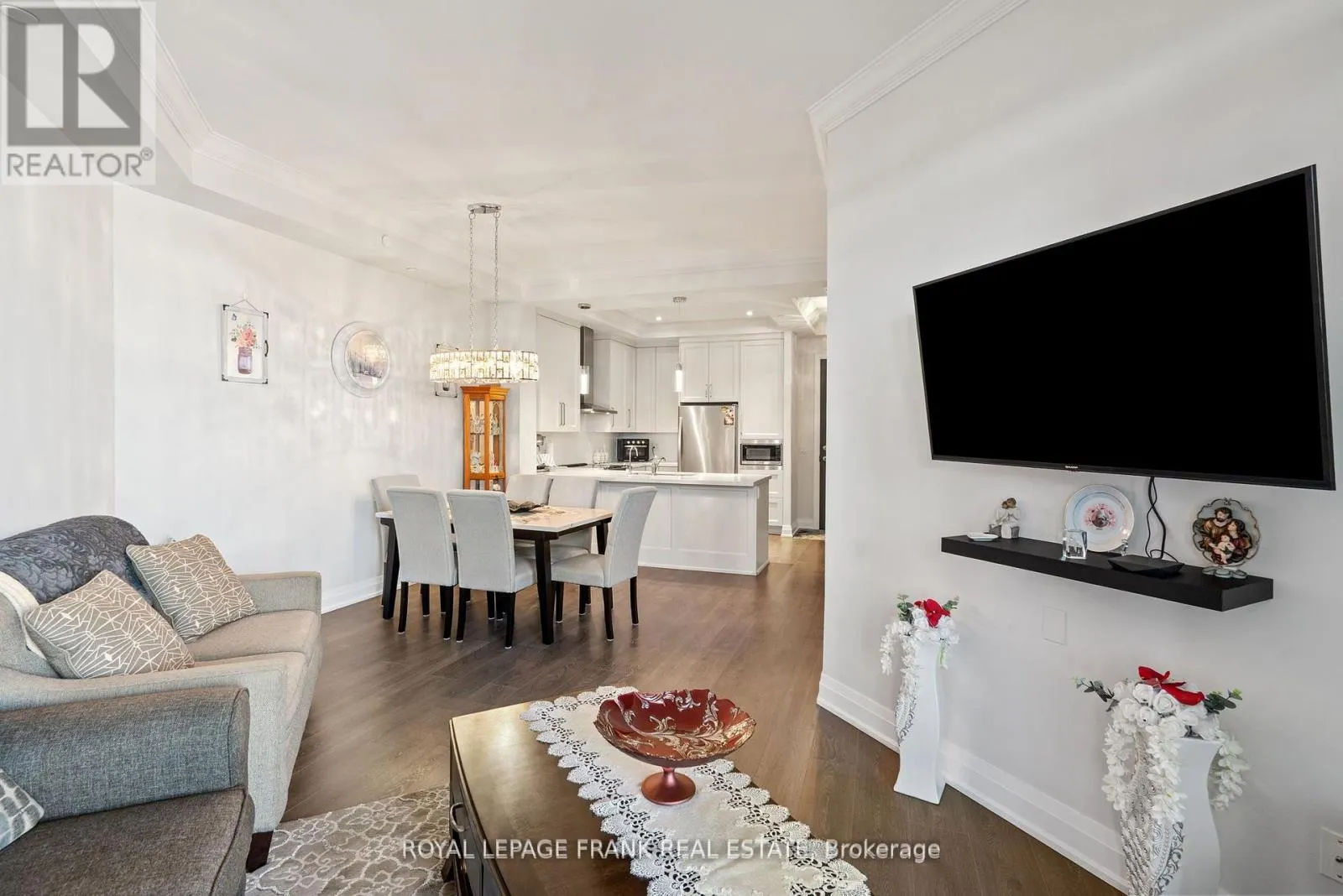 712 - 25 BAKER HILL BOULEVARD, #712