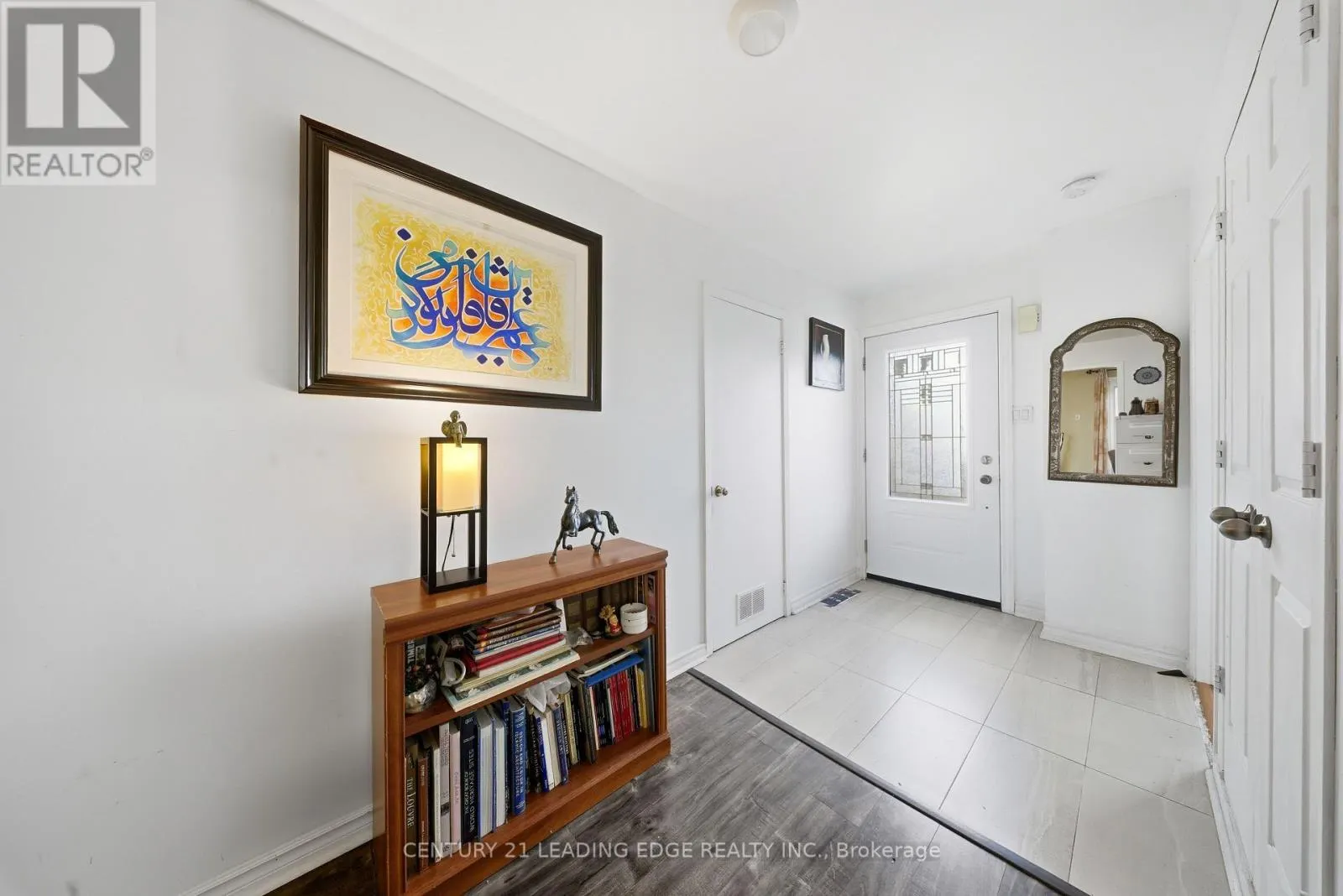 55 LAKE DRIVE N