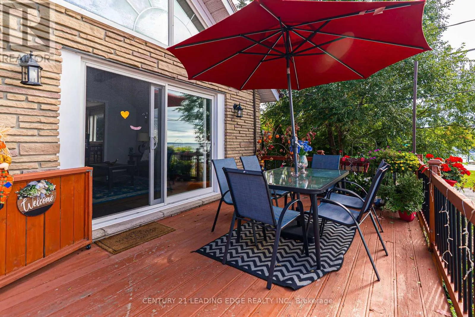55 LAKE DRIVE N