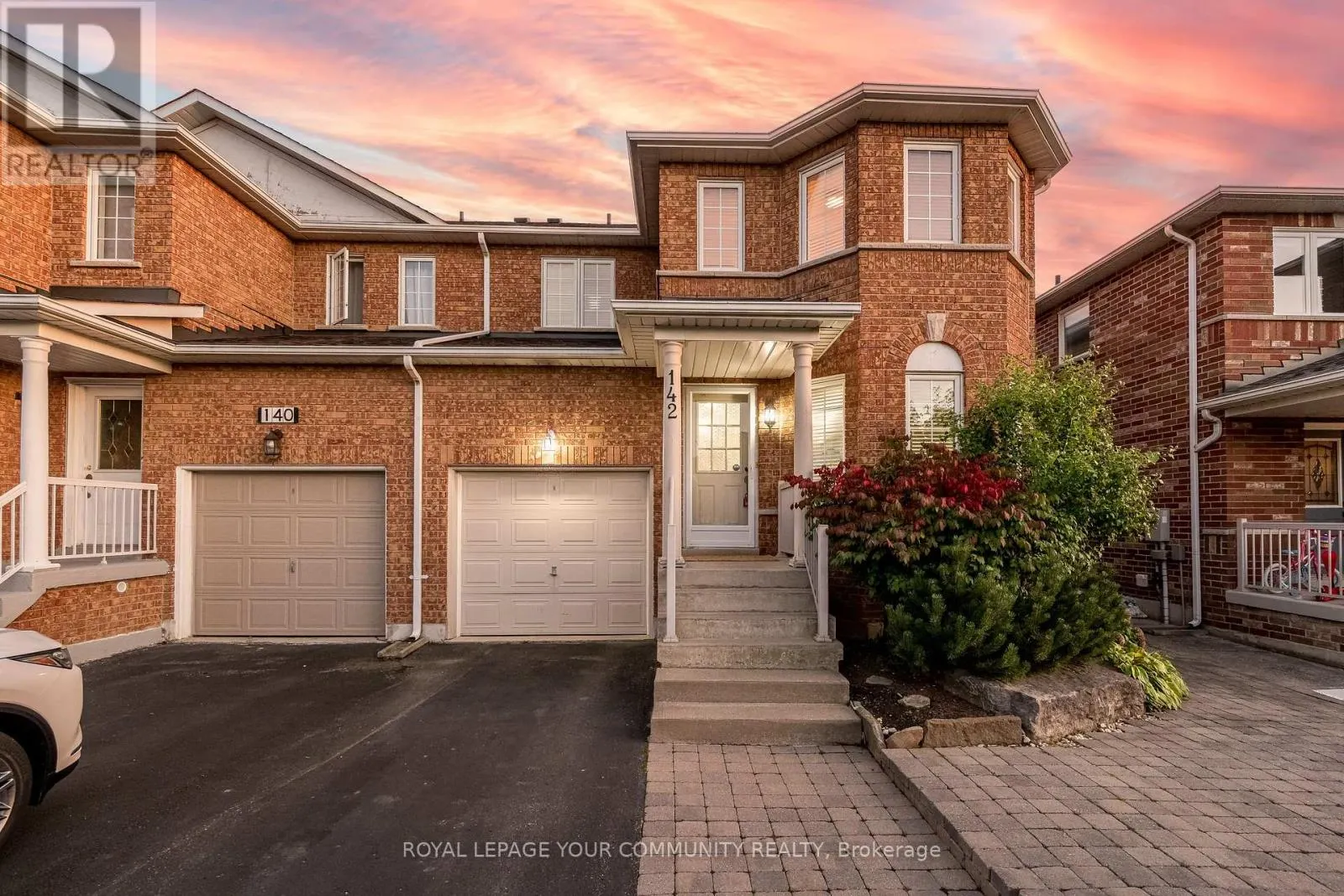 142 BLACKTHORN DRIVE