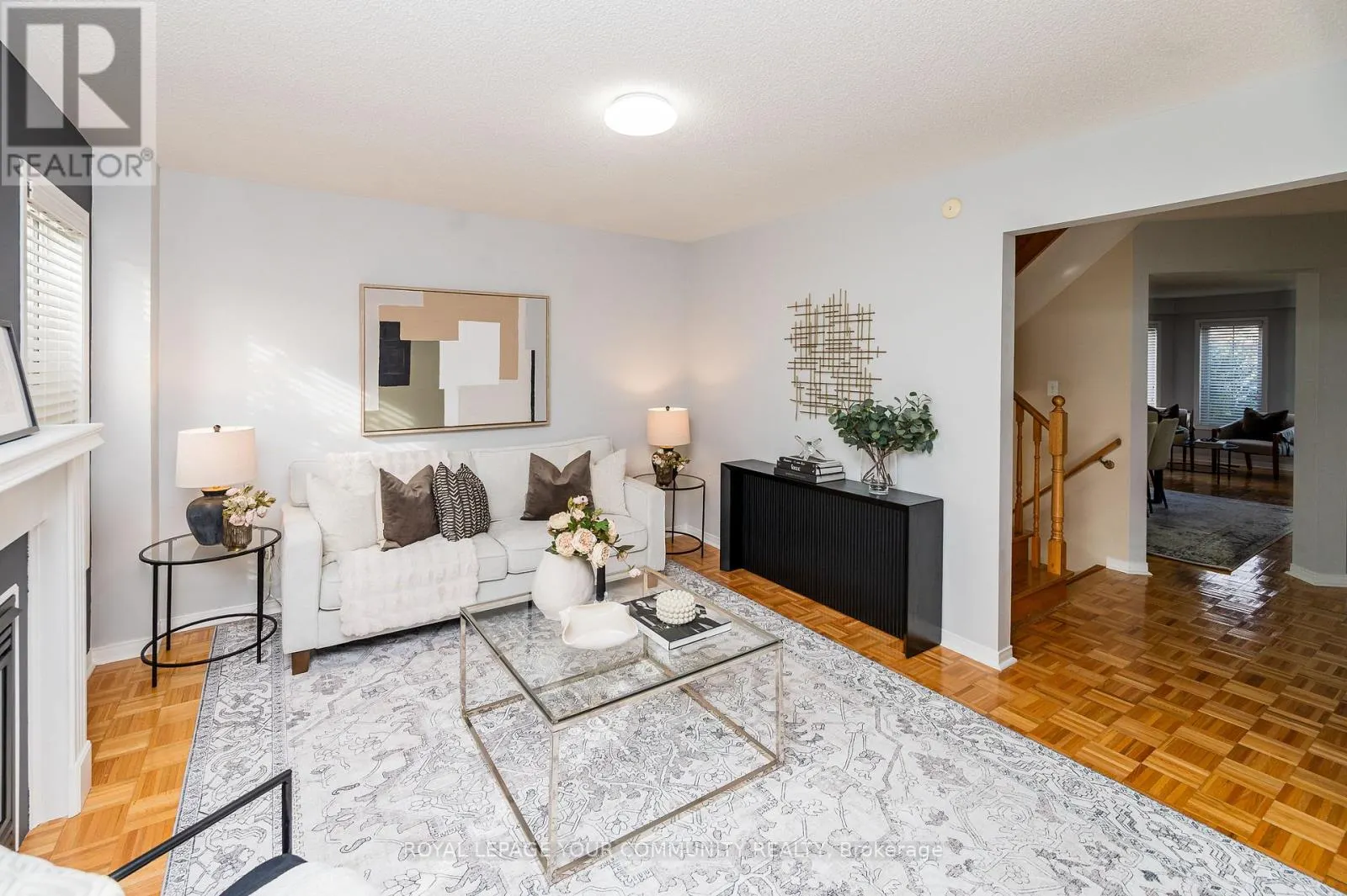142 BLACKTHORN DRIVE