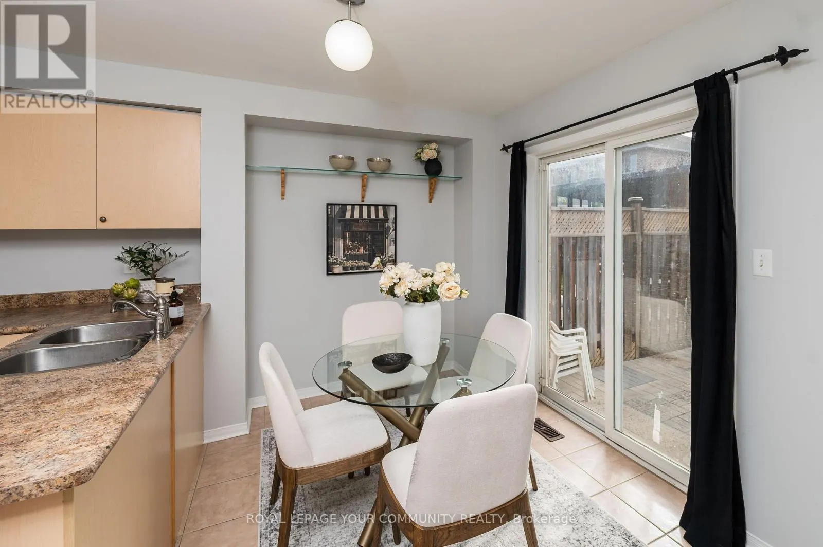 142 BLACKTHORN DRIVE