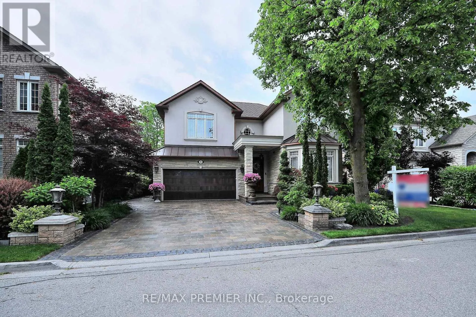 111 ARISTA GATE