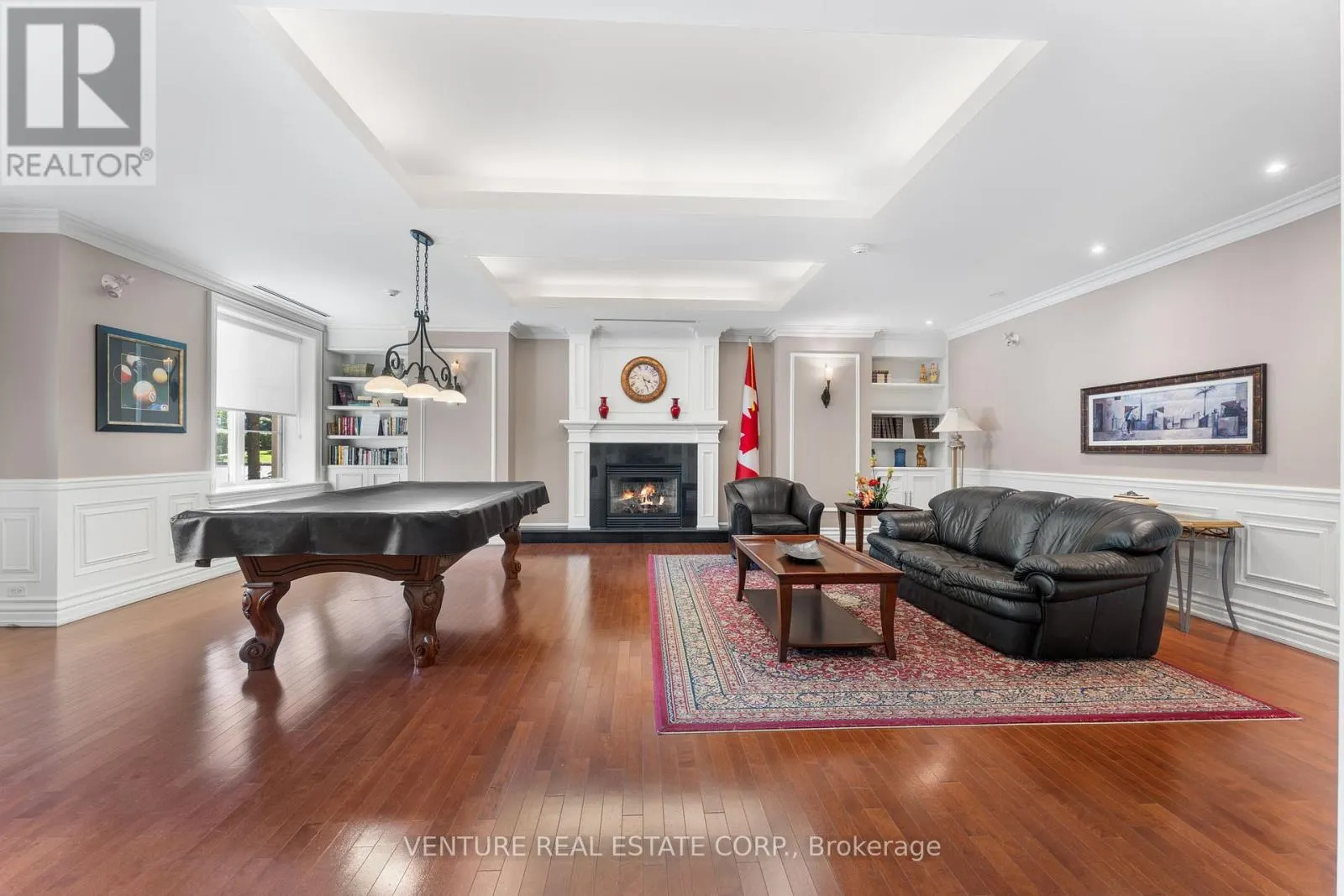 302 - 9519 KEELE STREET