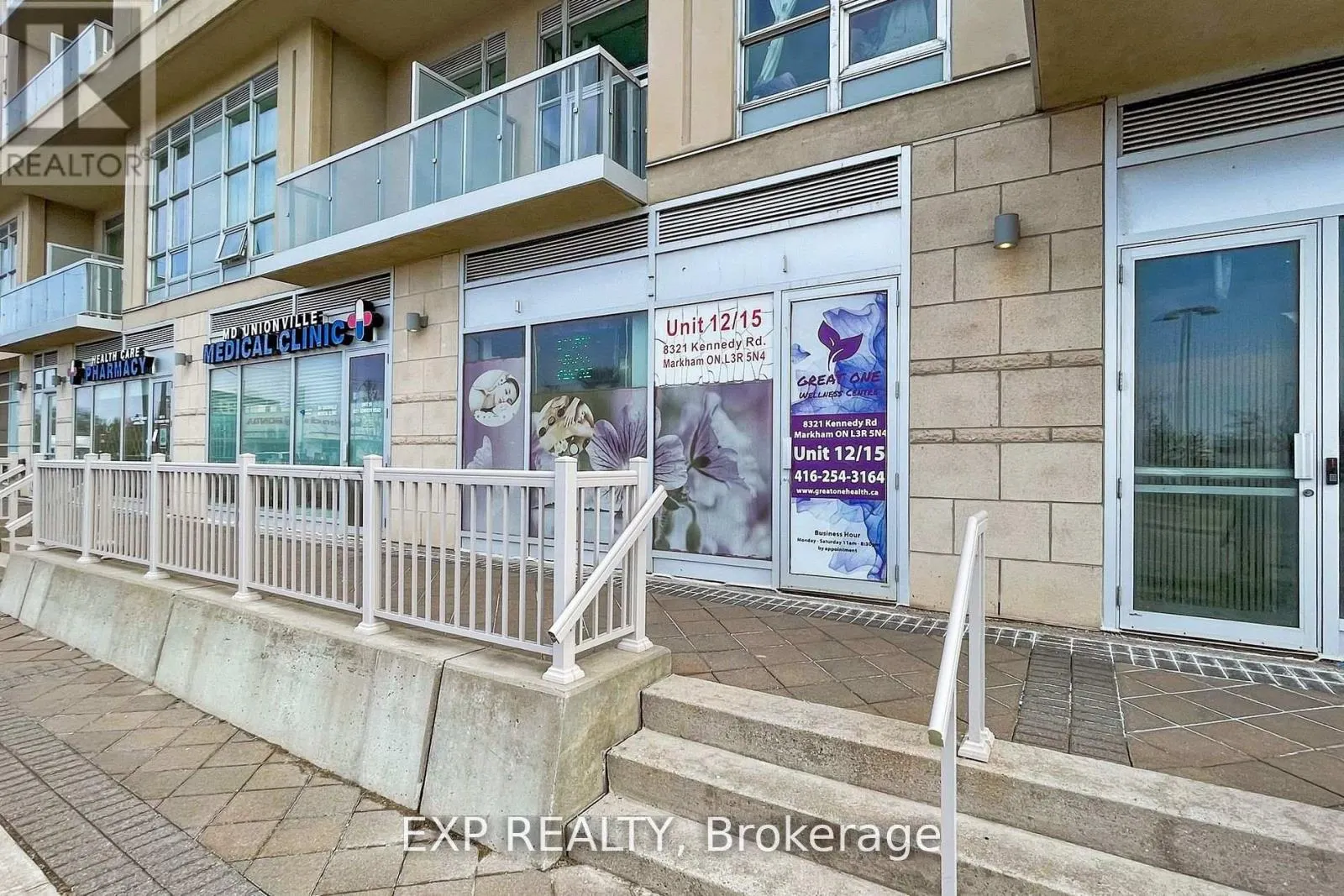 15 - 8321 KENNEDY ROAD
