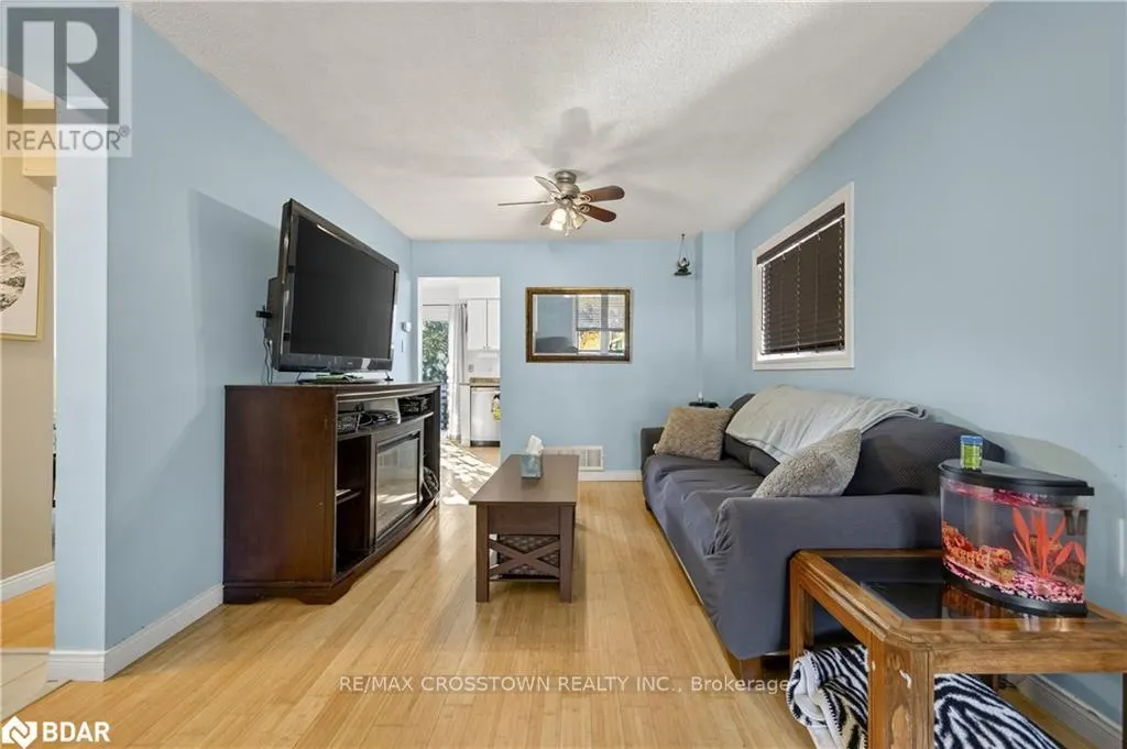 14 CORRIE CRESCENT