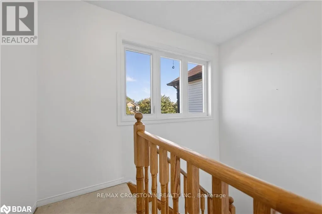 14 CORRIE CRESCENT