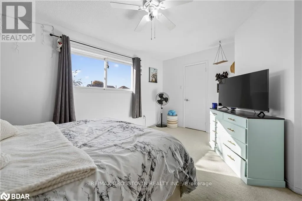 14 CORRIE CRESCENT