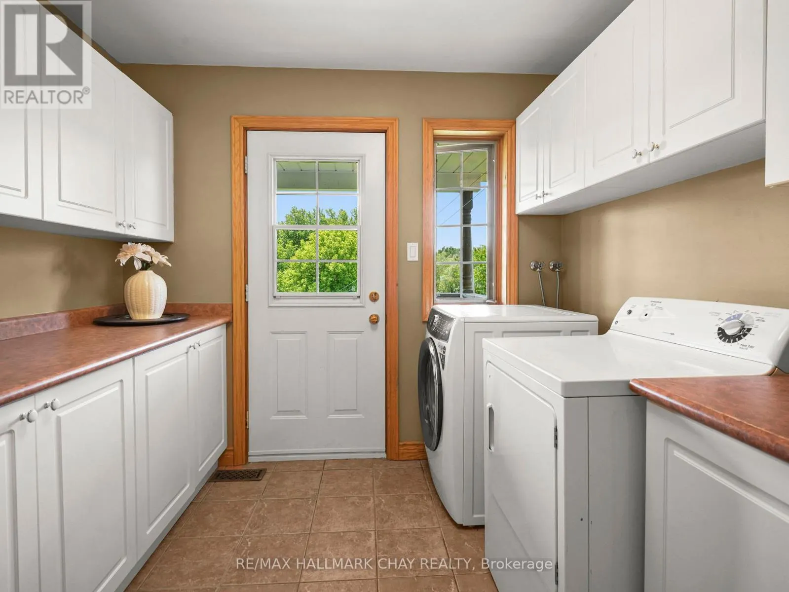 4146 CONCESSION 7 ROAD
