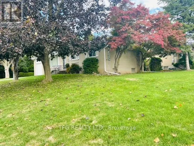 6 GALSWORTHY DRIVE