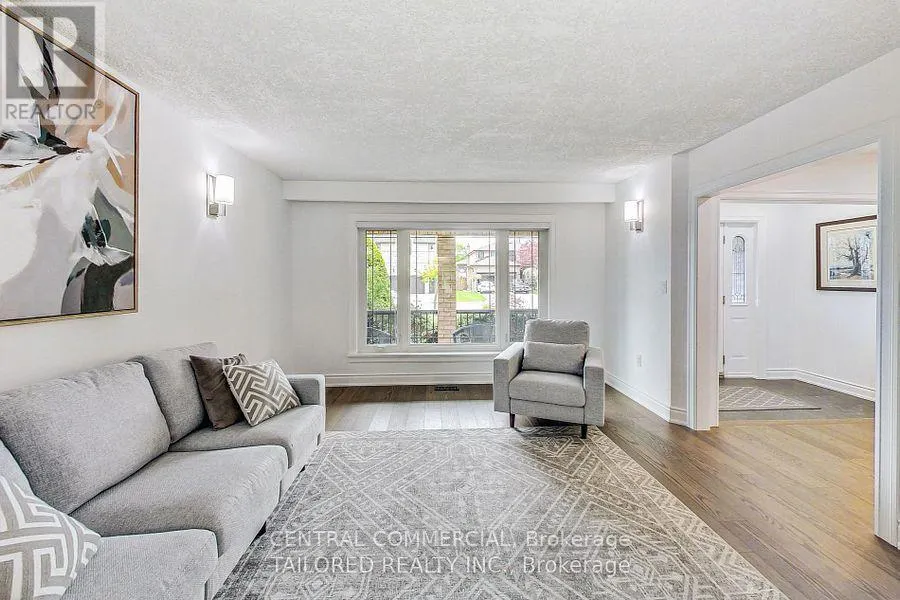 35 MACKAY DRIVE
