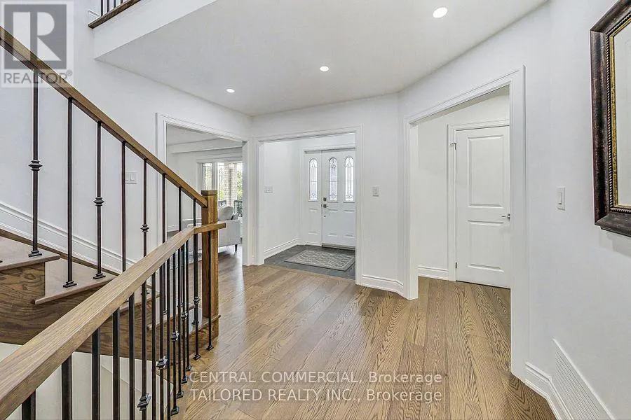 35 MACKAY DRIVE