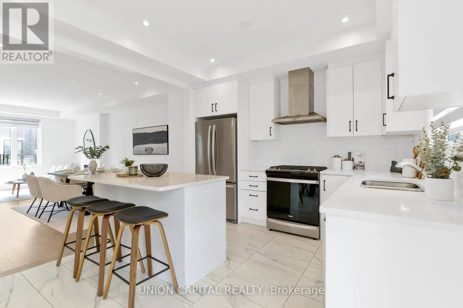59 CAROLE BELL WAY