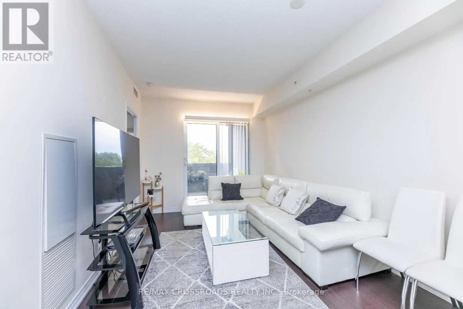 410 - 9255 JANE STREET