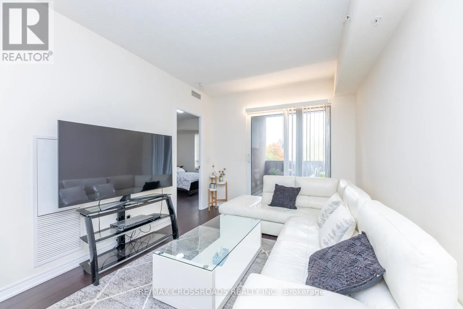 410 - 9255 JANE STREET