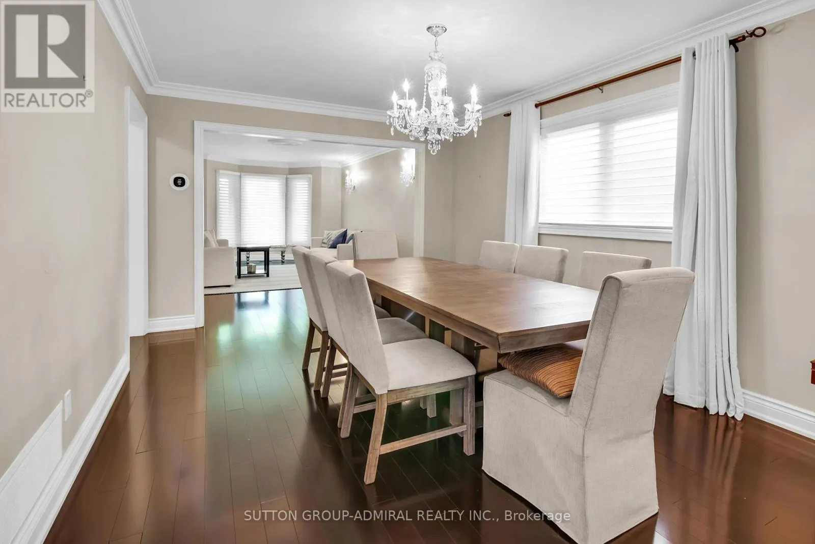 25 GRENADIER CRESCENT