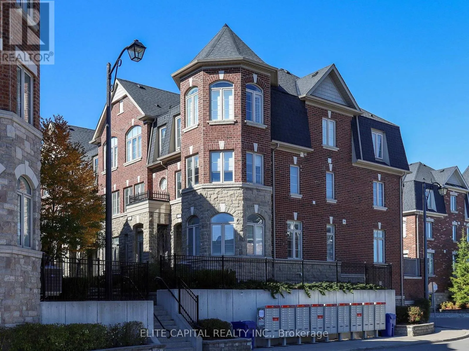 31 - 1331 MAJOR MACKENZIE DRIVE