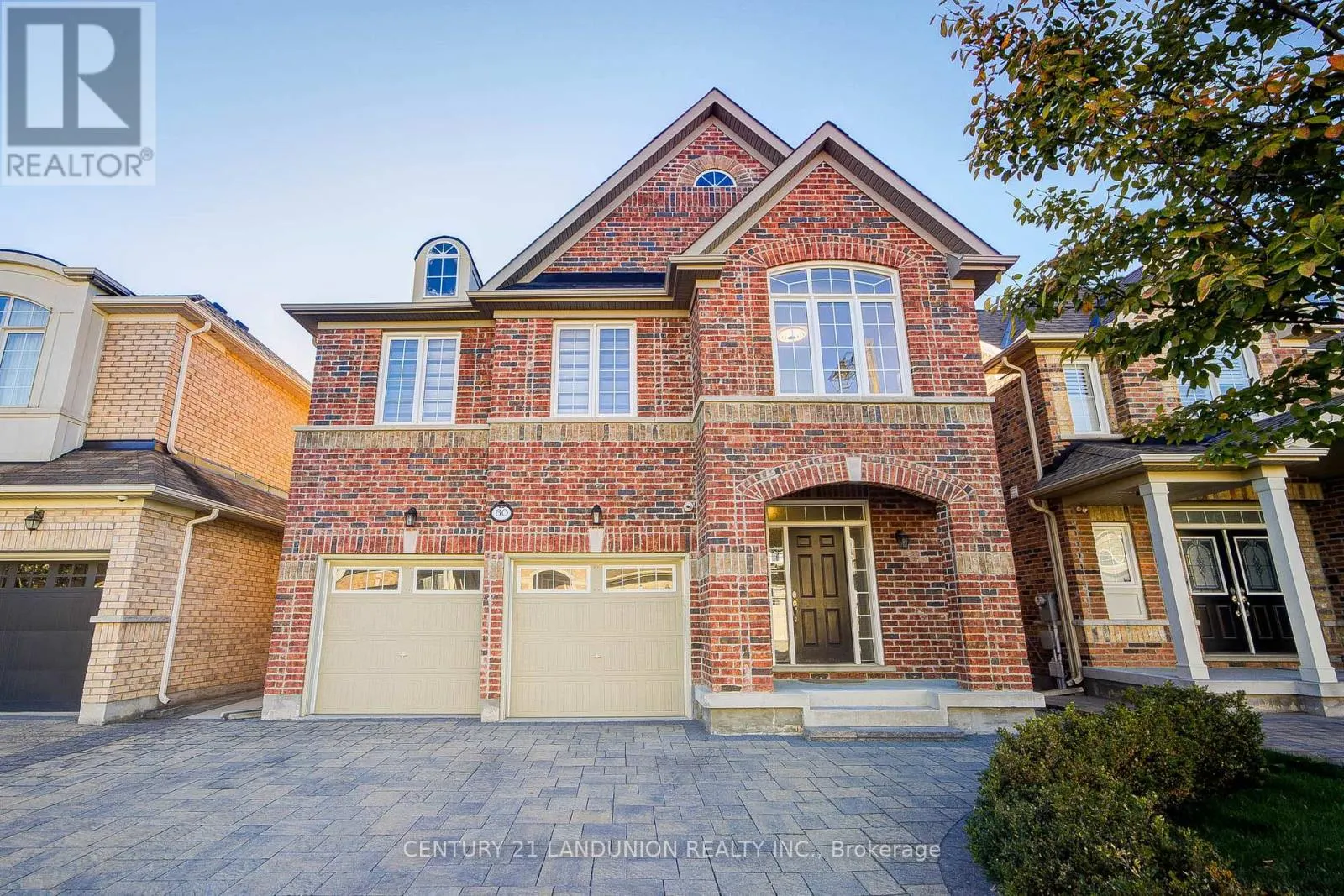 60 JAMES JOYCE DRIVE