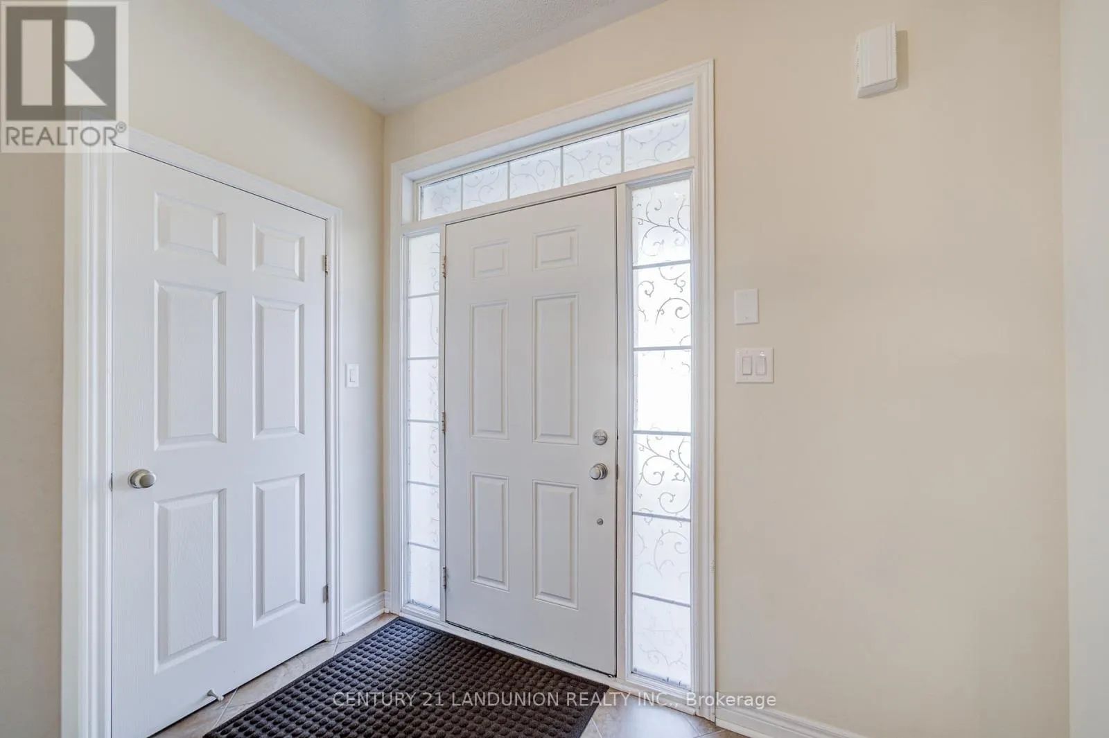 60 JAMES JOYCE DRIVE