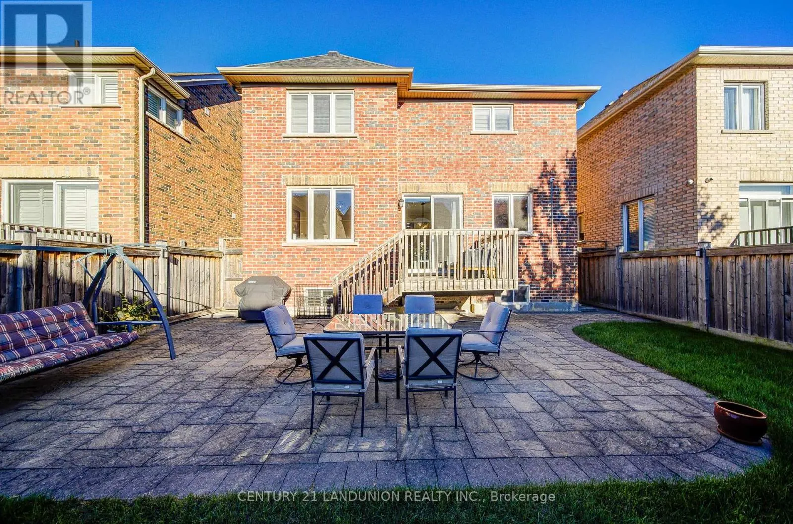 60 JAMES JOYCE DRIVE