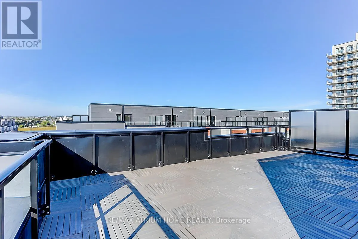 1103 - 12 DAVID EYER ROAD