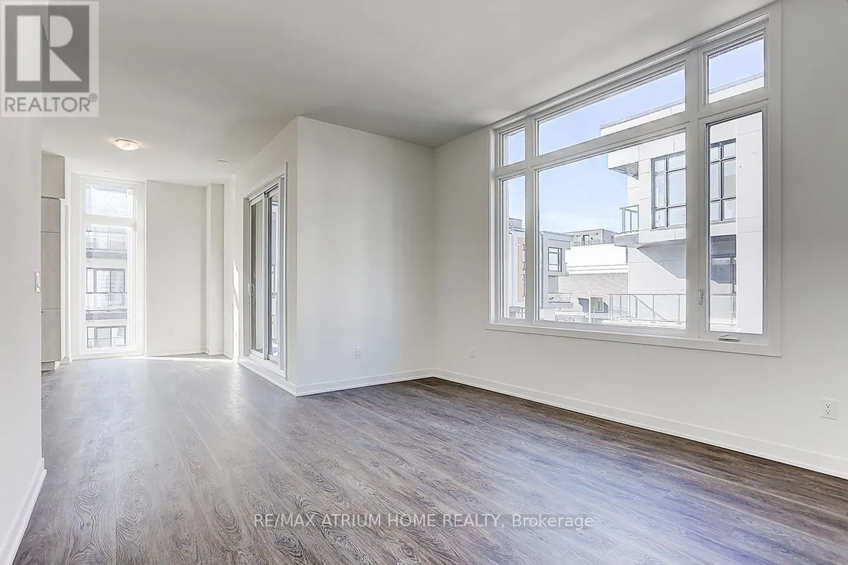 1103 - 12 DAVID EYER ROAD