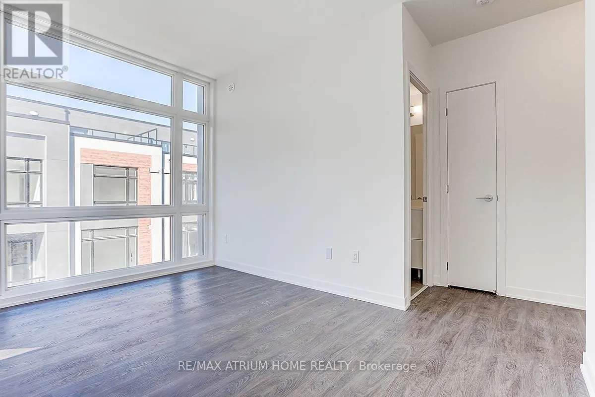 1103 - 12 DAVID EYER ROAD
