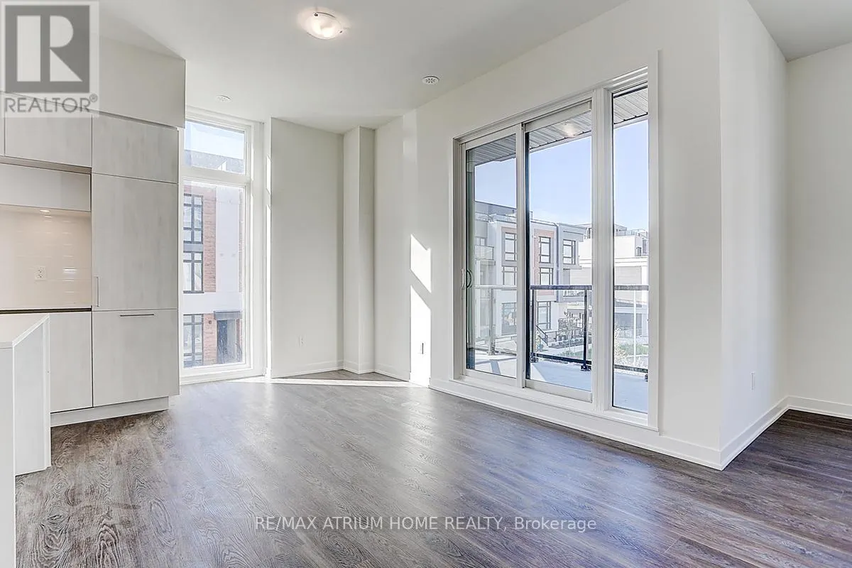 1103 - 12 DAVID EYER ROAD