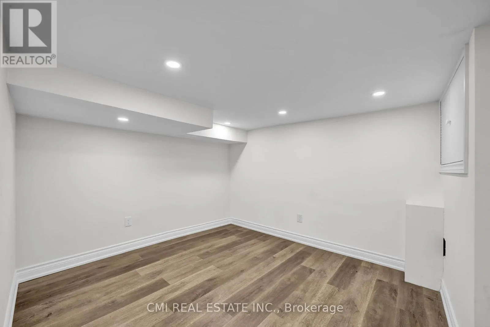 153 CLARENCE STREET