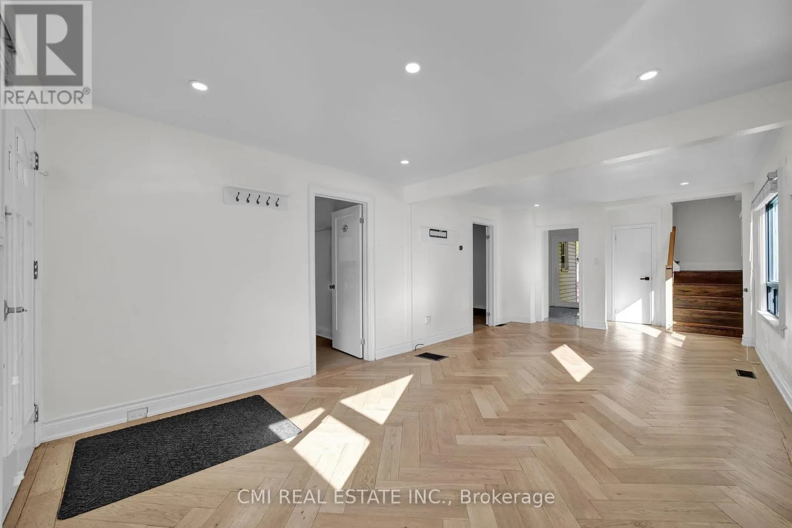 153 CLARENCE STREET