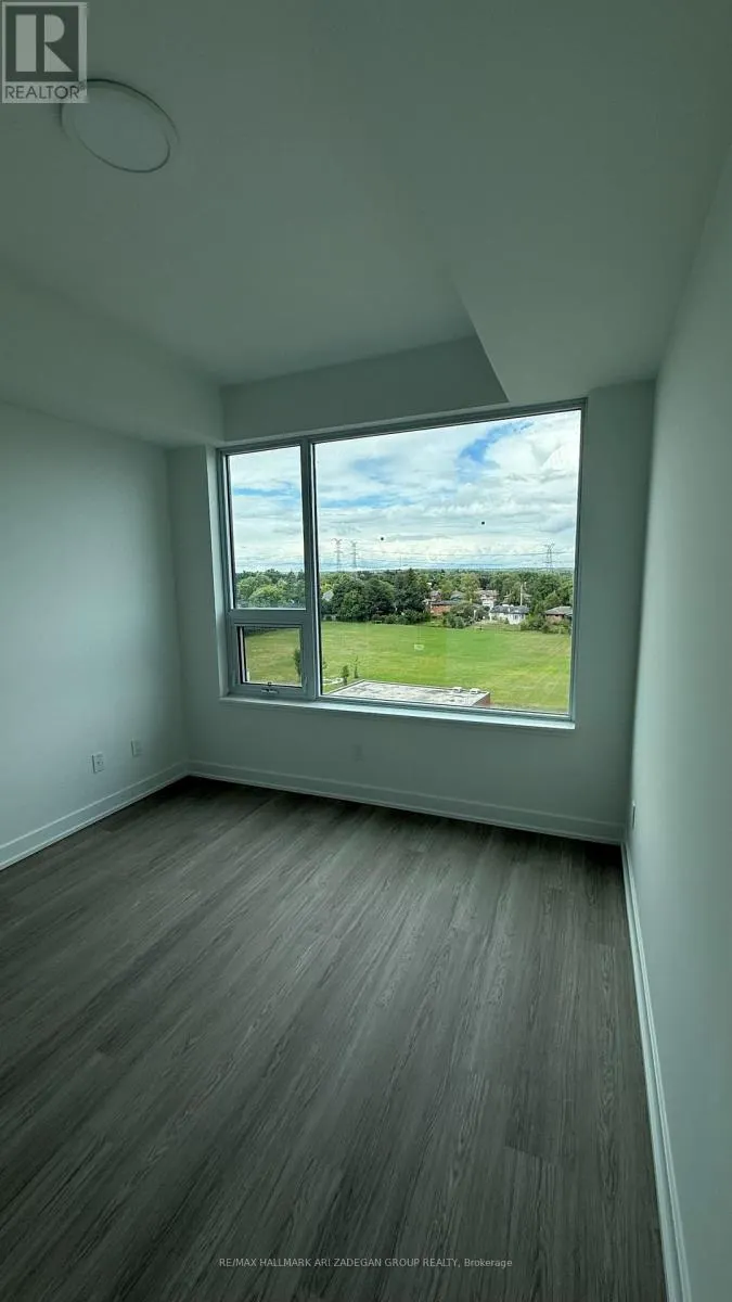 805 - 8188 YONGE STREET